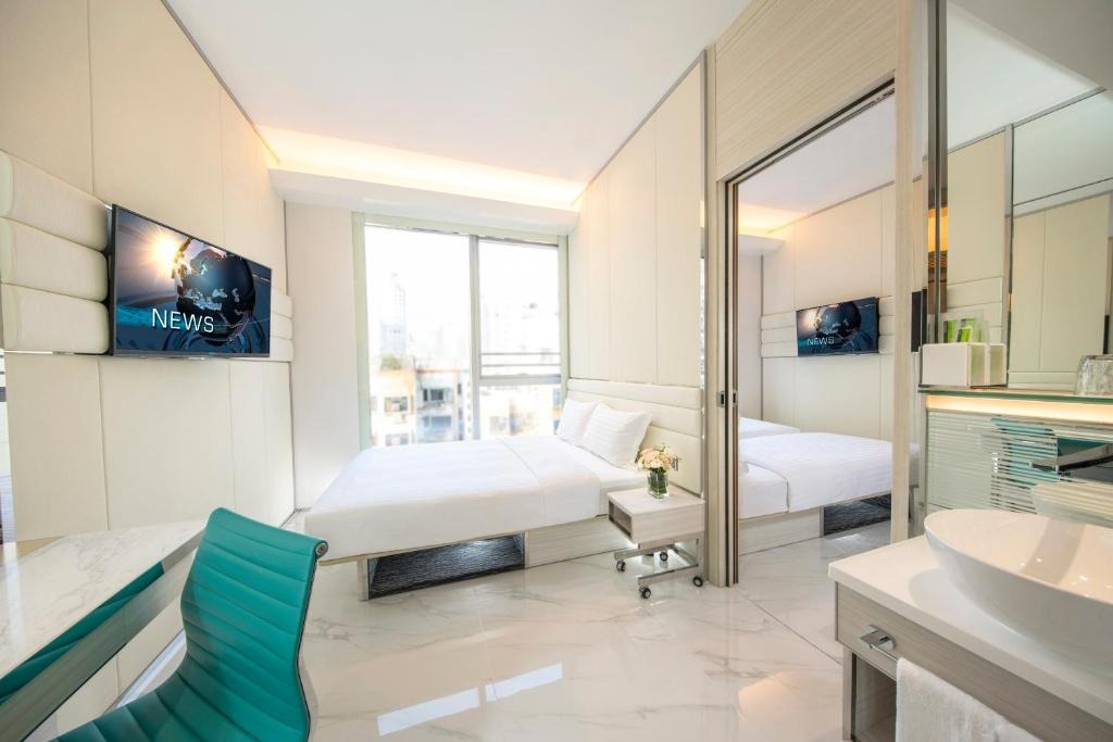 هتل ایکلوب کاولون